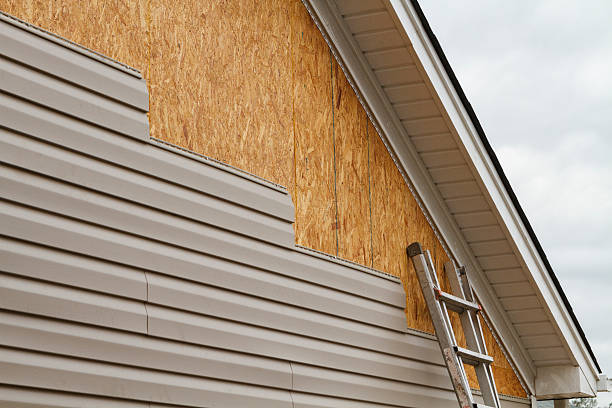 24/7 Emergency Storm Damage Siding Repair experts in Lancaster, VA
